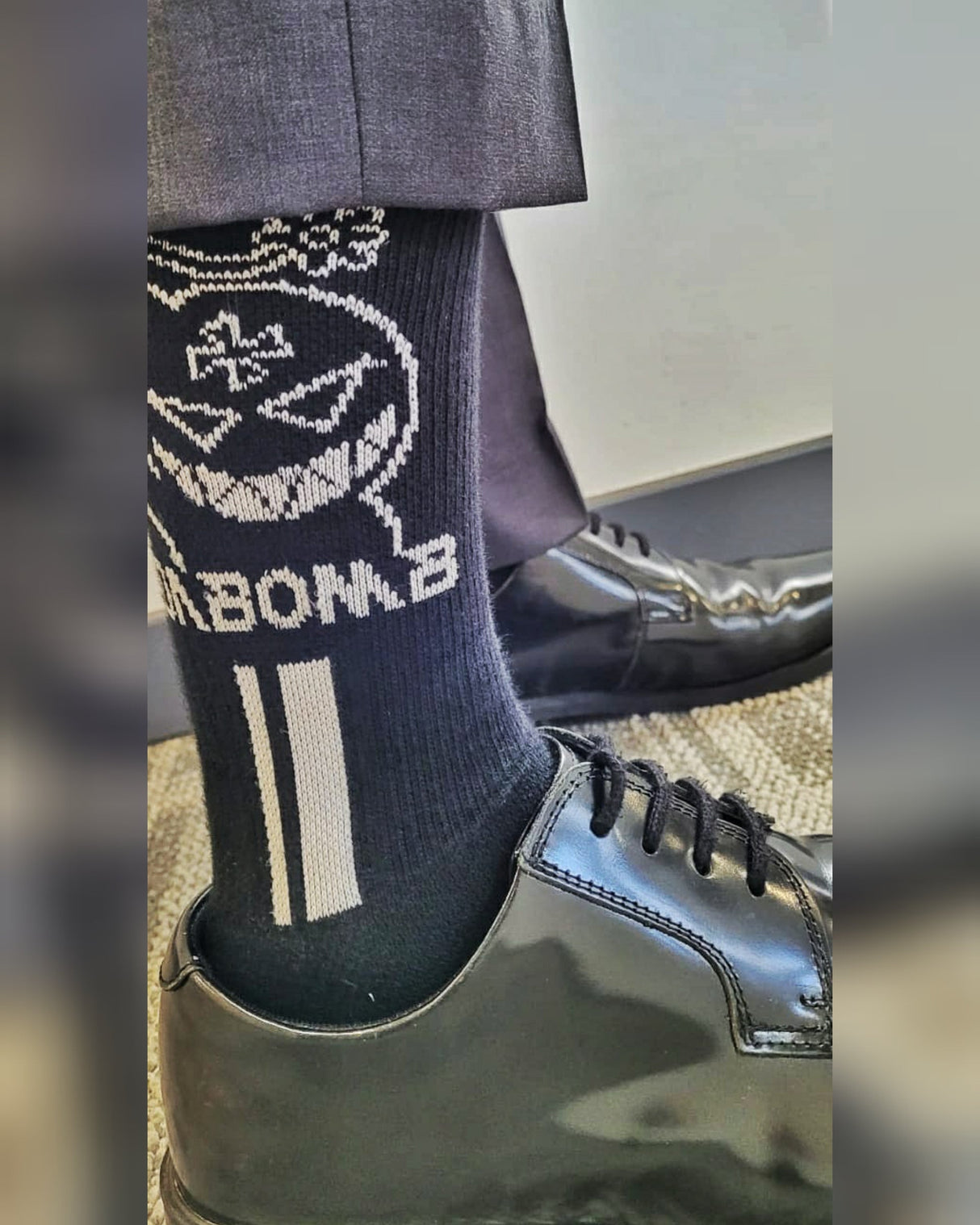 DA BOMB - TEAM CREW SOCKS